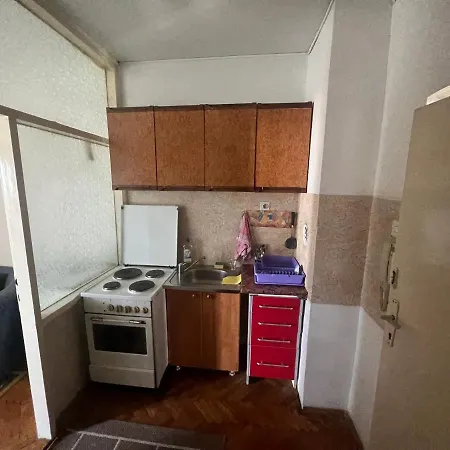 Apartment A-d Free Wi-fi Internet, Air Conditioner,free Parking Podgorica
